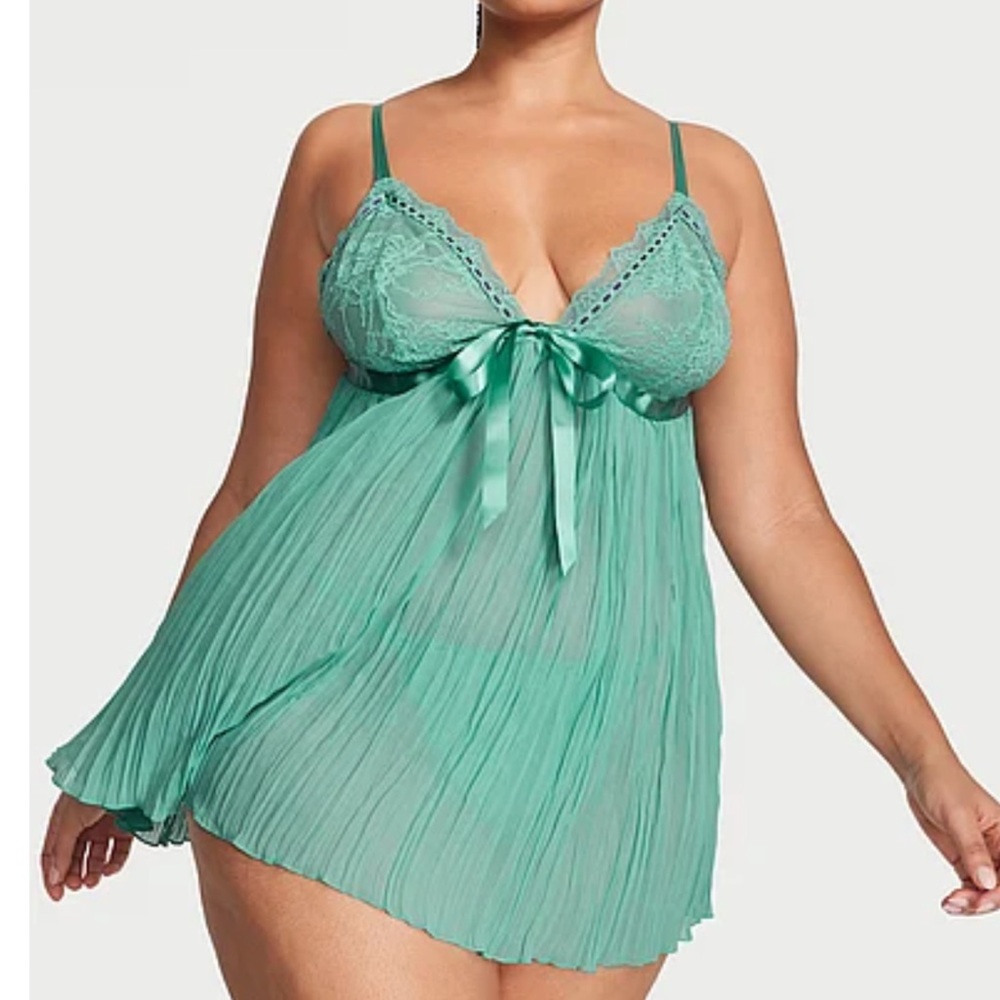 Victoria's Secret Teal Lace Babydoll